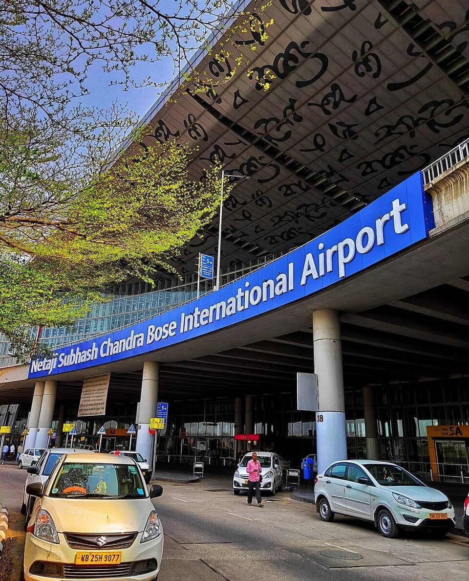 Netaji Subhas Chandra Bose International Airport CCU Kolkata for Bangalore to Kolkata dead body air transport