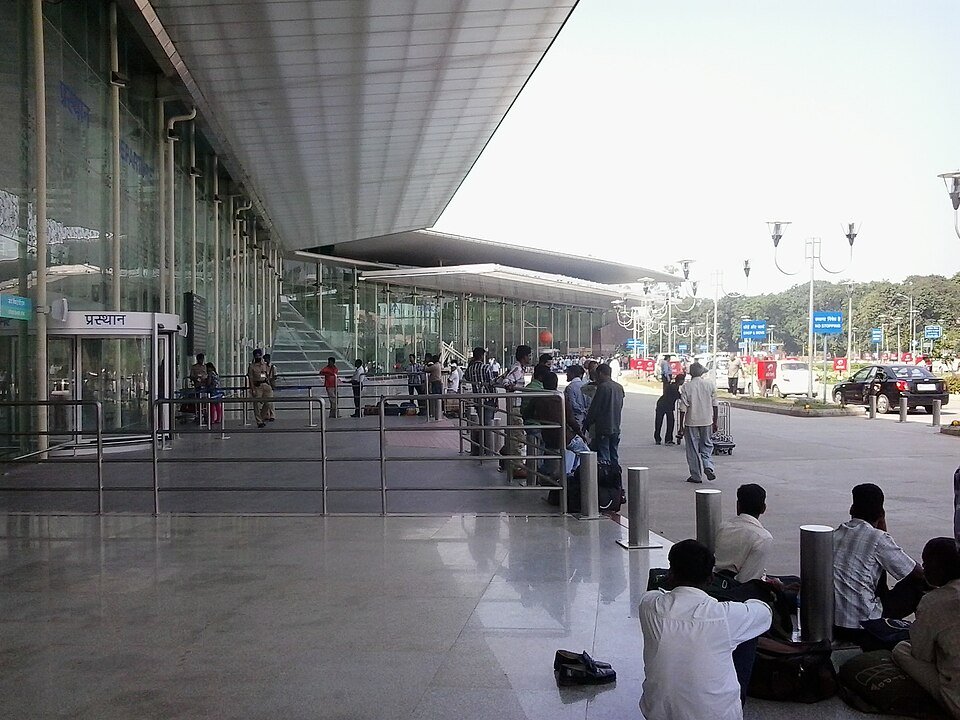 Lucknow airport terminal at Amausi representing the road handover after LKO release