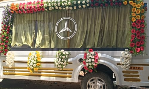 Special Glass Hearse Van for Procession and with funeral services Floral Decorations