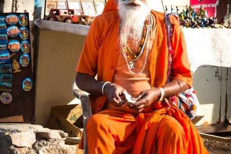 Hindu Priest/pandit / dasappa / poojari for funeral services